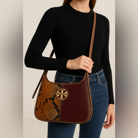 Tory Burch Handbags - Tory Burch Brown and Tan Shoulder Bag with Gold Emblem🤎